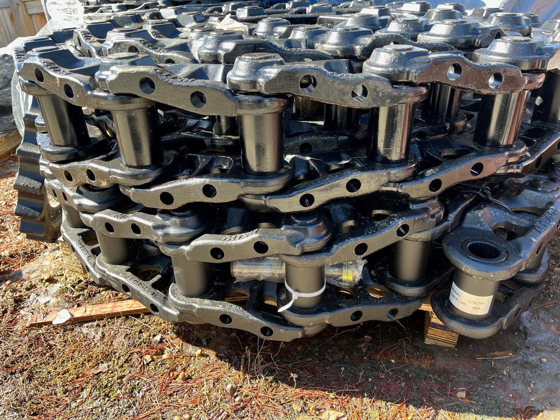 track chain,49links fit on : 350D, 350G, CX290 excavator