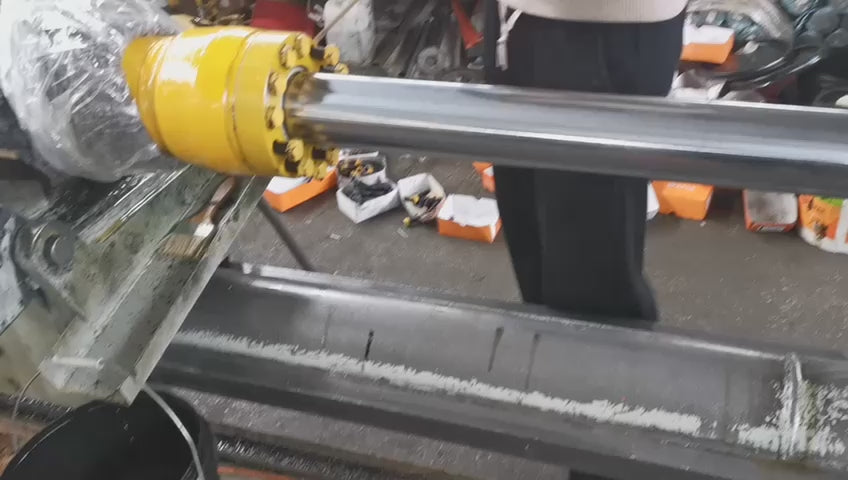 hydraulic repair bench for cylinders